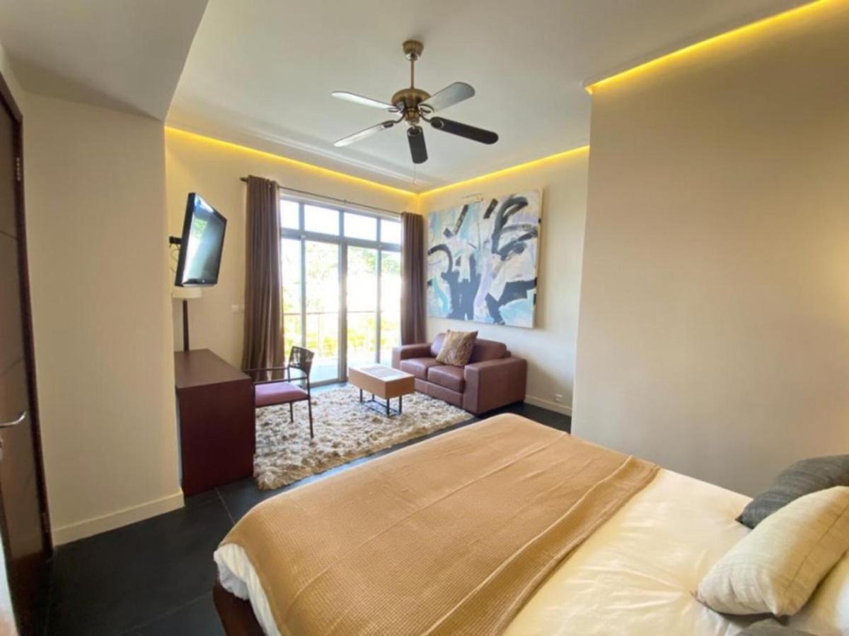 Villa Horizon By Dream Escapes, Beachfront Villa Pointe aux Canonniers Kültér fotó
